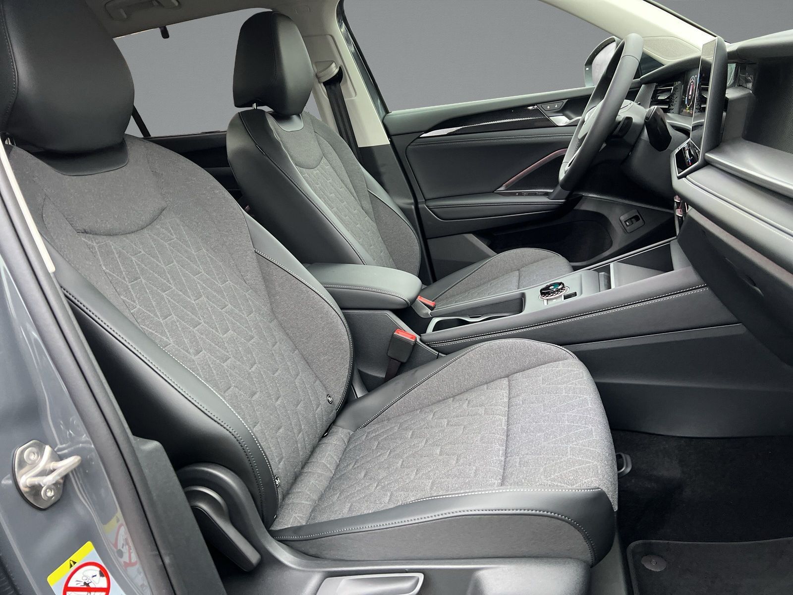 Volkswagen Tayron 1.5 eTSI Life DSG+MATRIX+NAVI+KAMERA+AHK foto 12