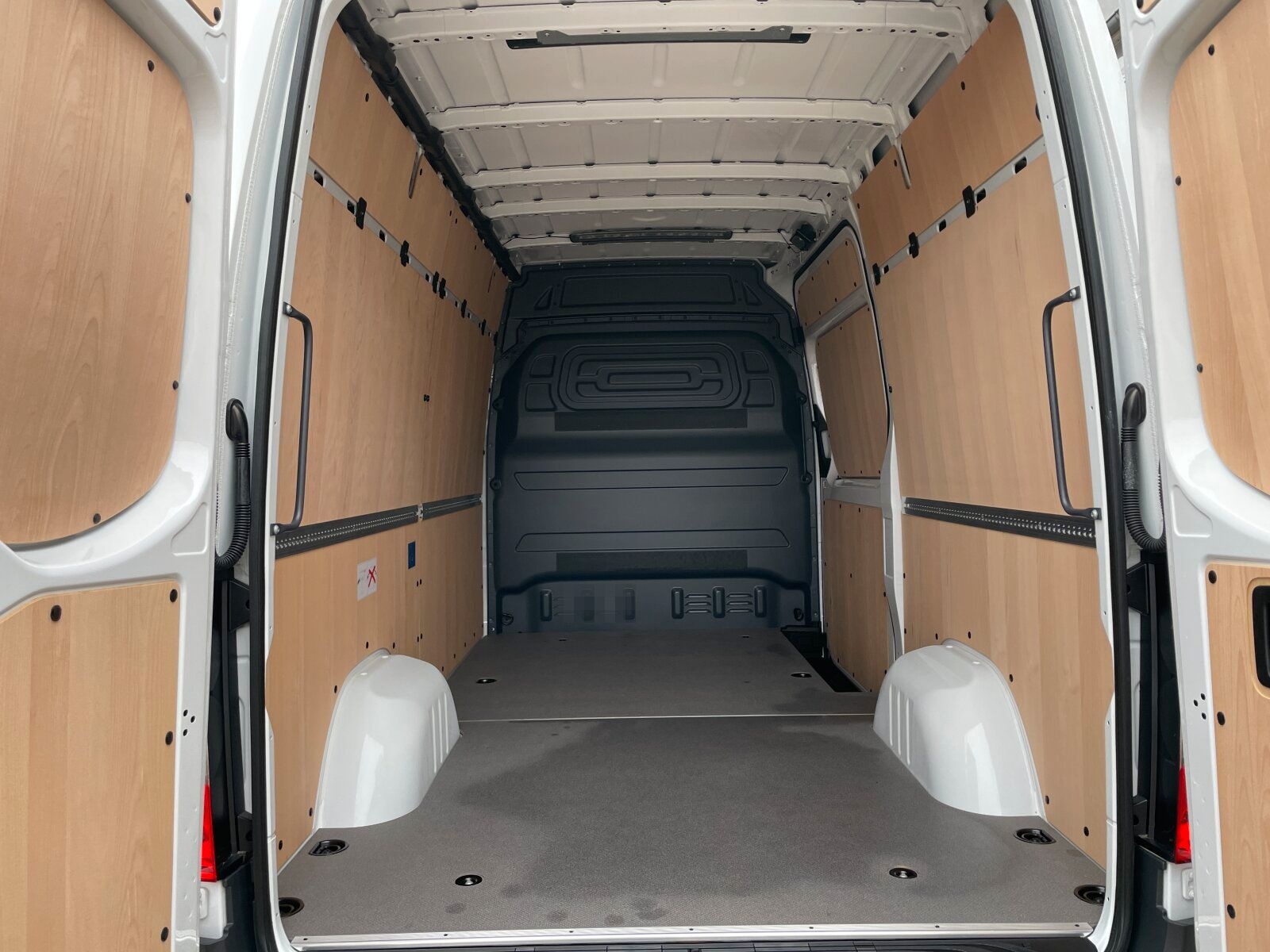 Mercedes-Benz Sprinter 317 CDI HD AHZV+KAMERA+HOLZBD.+3SITZ foto 5