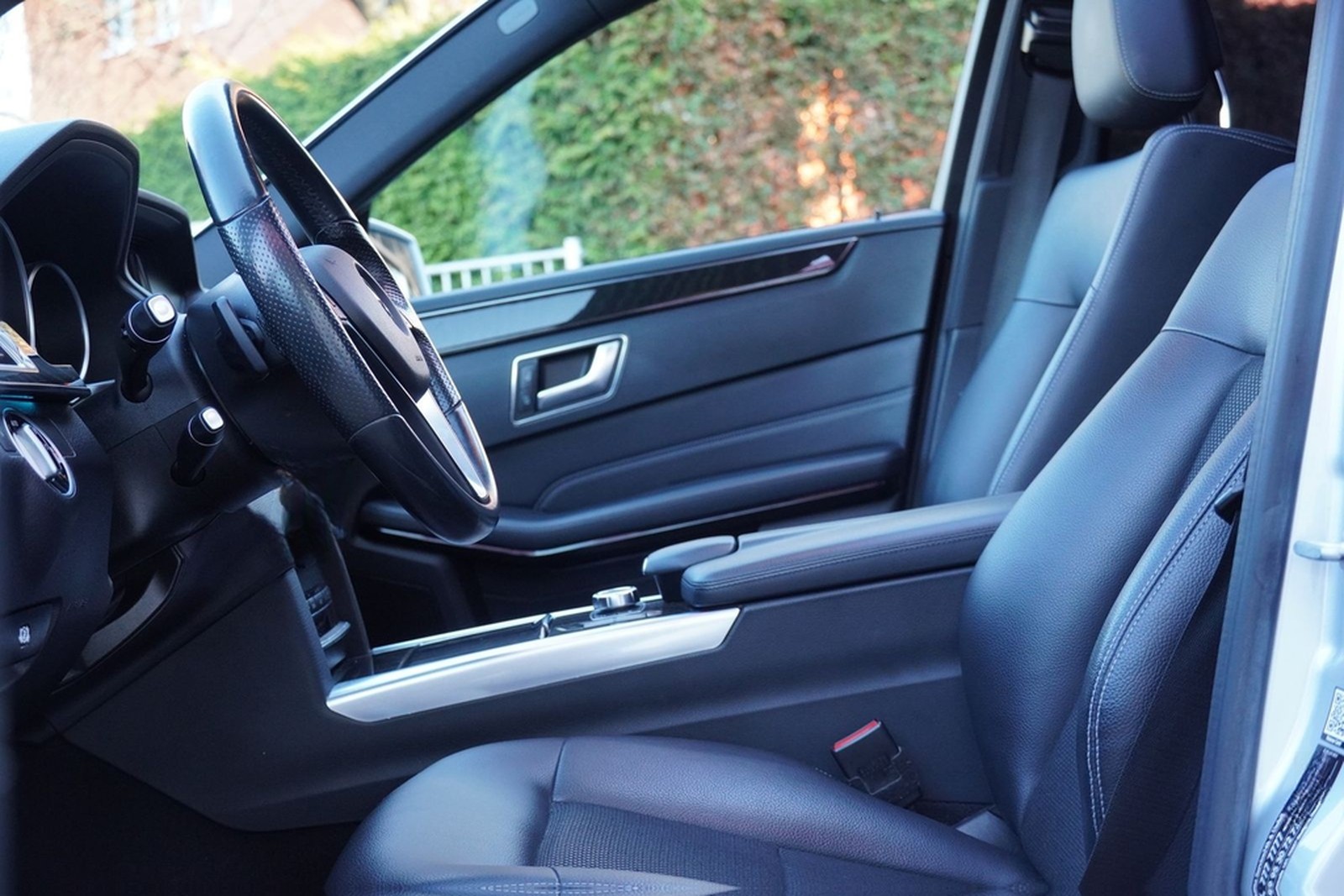 Mercedes-Benz E350 d T Avantgarde 4Matic LED Navi Teilleder foto 23