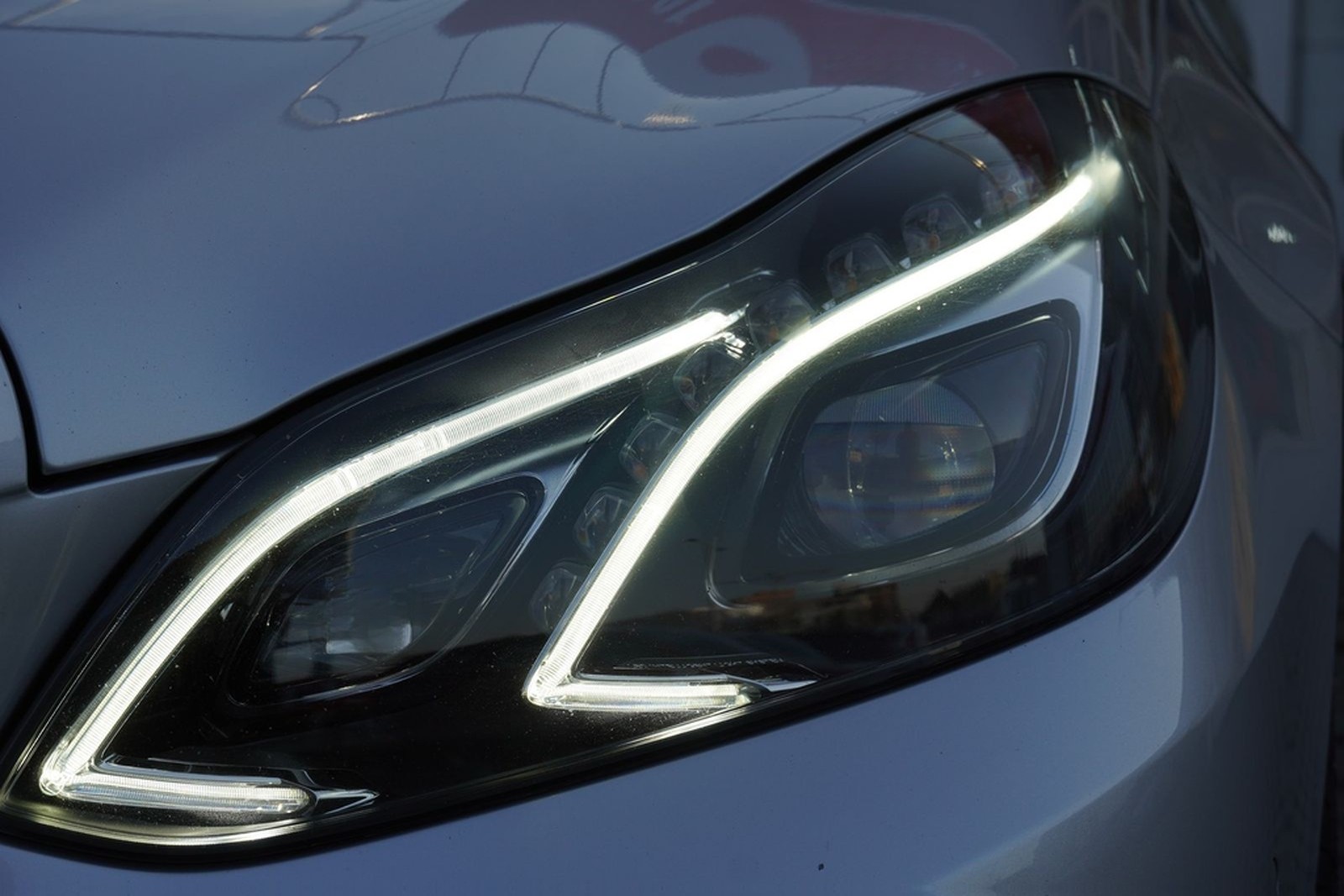 Mercedes-Benz E350 d T Avantgarde 4Matic LED Navi Teilleder foto 30