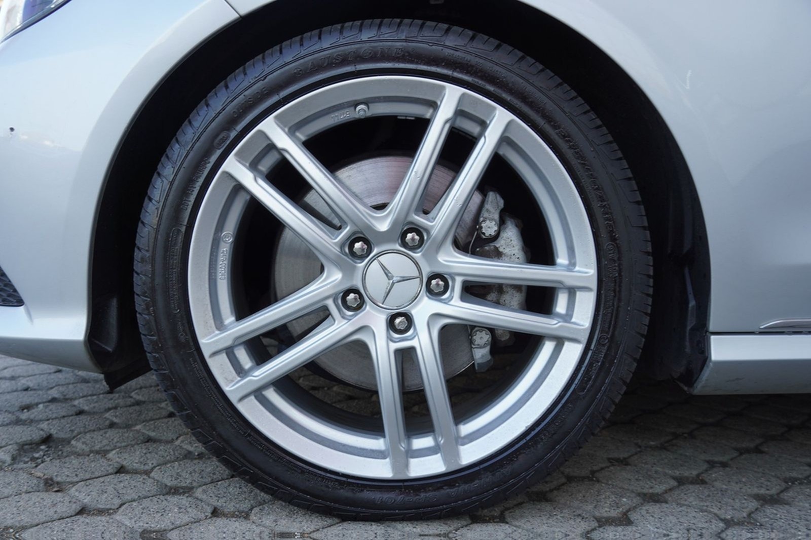 Mercedes-Benz E350 d T Avantgarde 4Matic LED Navi Teilleder foto 9