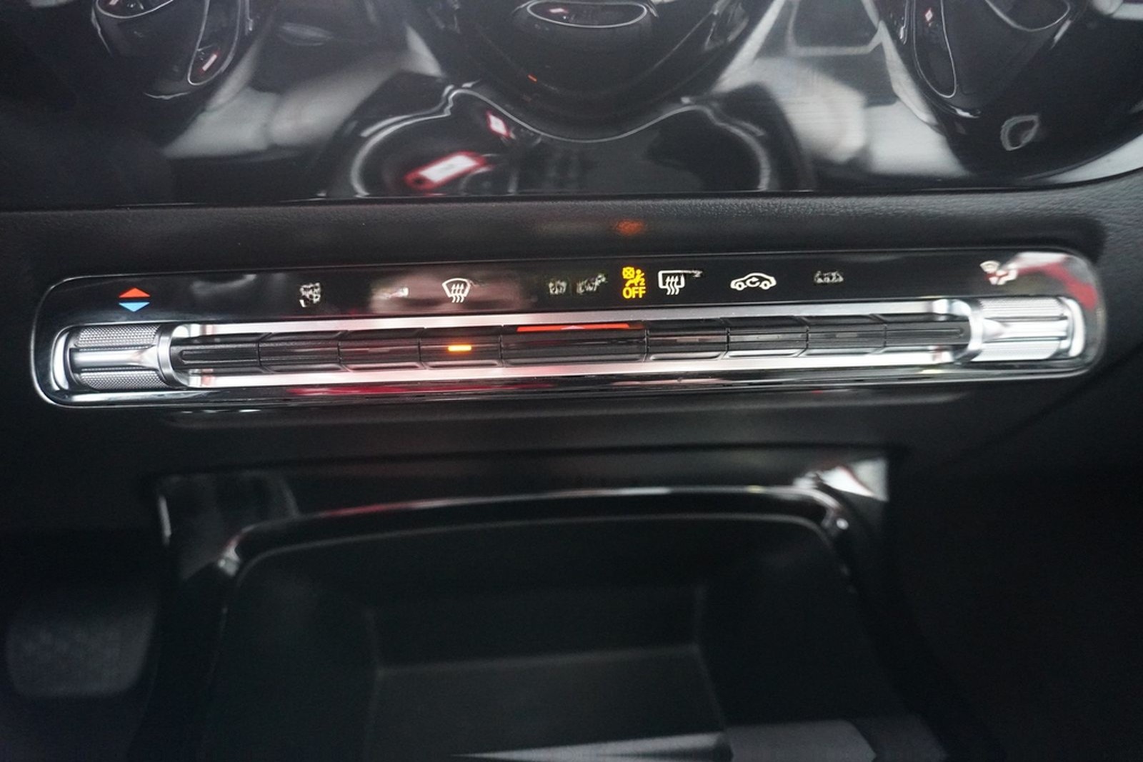Mercedes-Benz A180 Kamera Leder Navi LED Digitales Cockpit foto 27