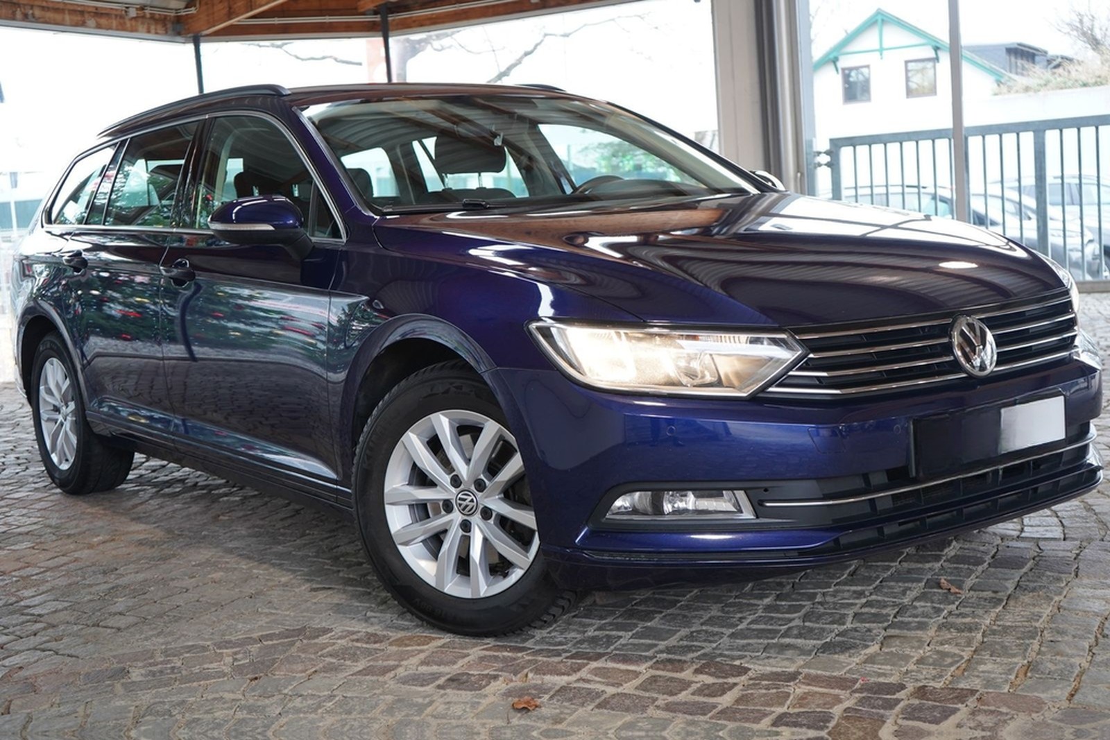 Volkswagen Passat 1.5 TSI Comfortline Navi ACC AHK PDC USB foto 6