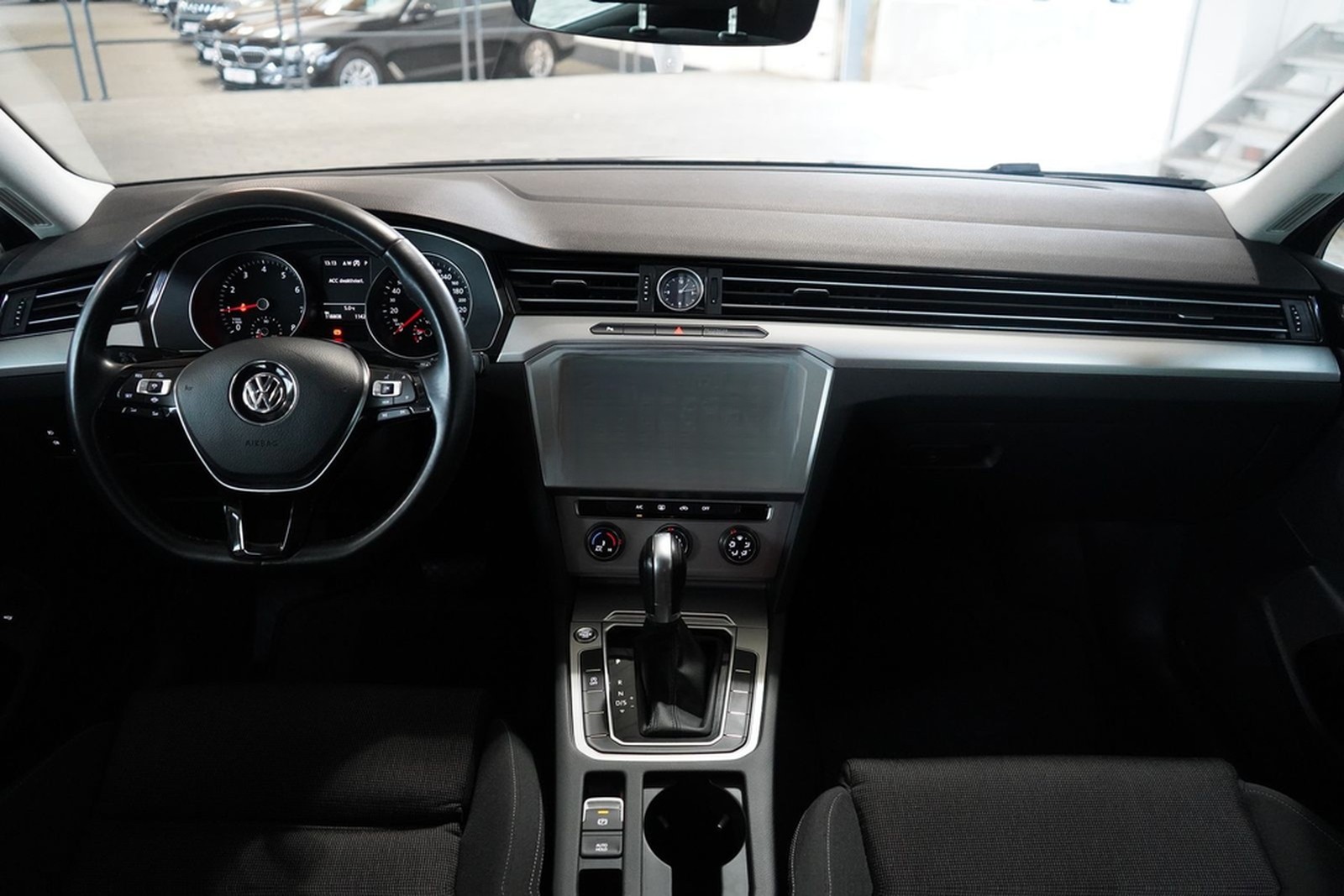 Volkswagen Passat 1.5 TSI Comfortline Navi ACC AHK PDC USB foto 9