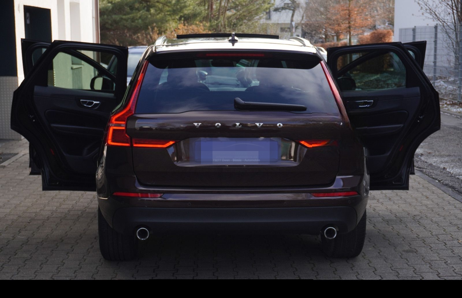 Volvo XC60 D4 Momentum AWD LEDER+NAVI+PANO+KAMERA+ALU foto 7