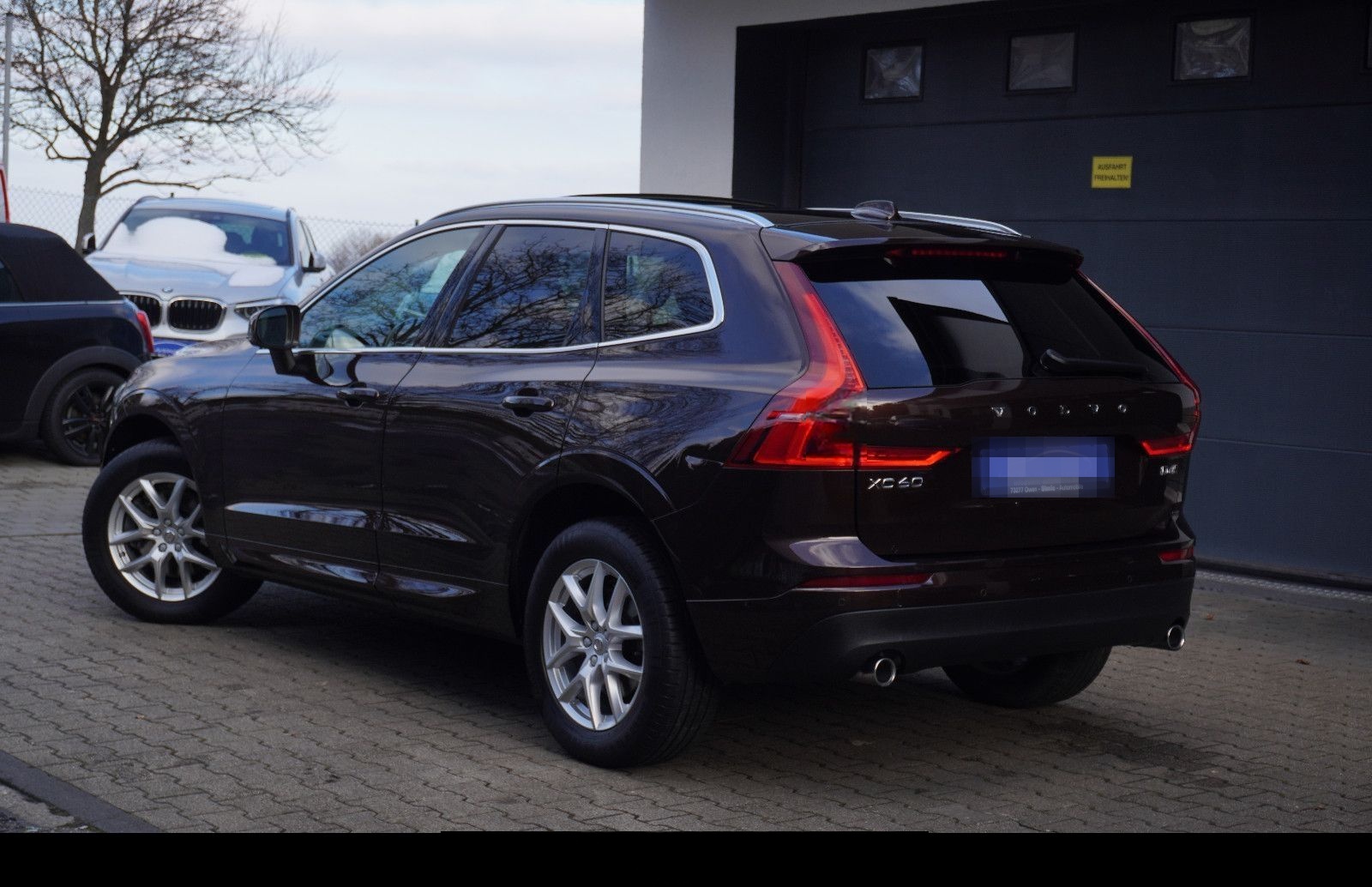 Volvo XC60 D4 Momentum AWD LEDER+NAVI+PANO+KAMERA+ALU foto 8
