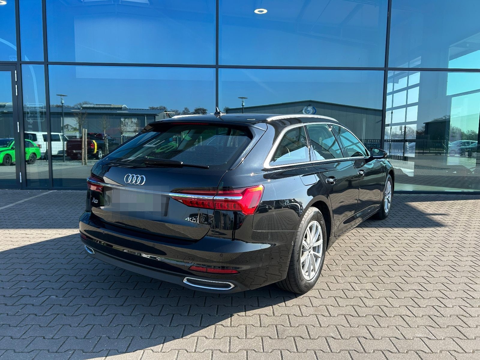 Audi A6 Avant 40 TDI S-tronic ACC Matrix Pano HUD B&O foto 2