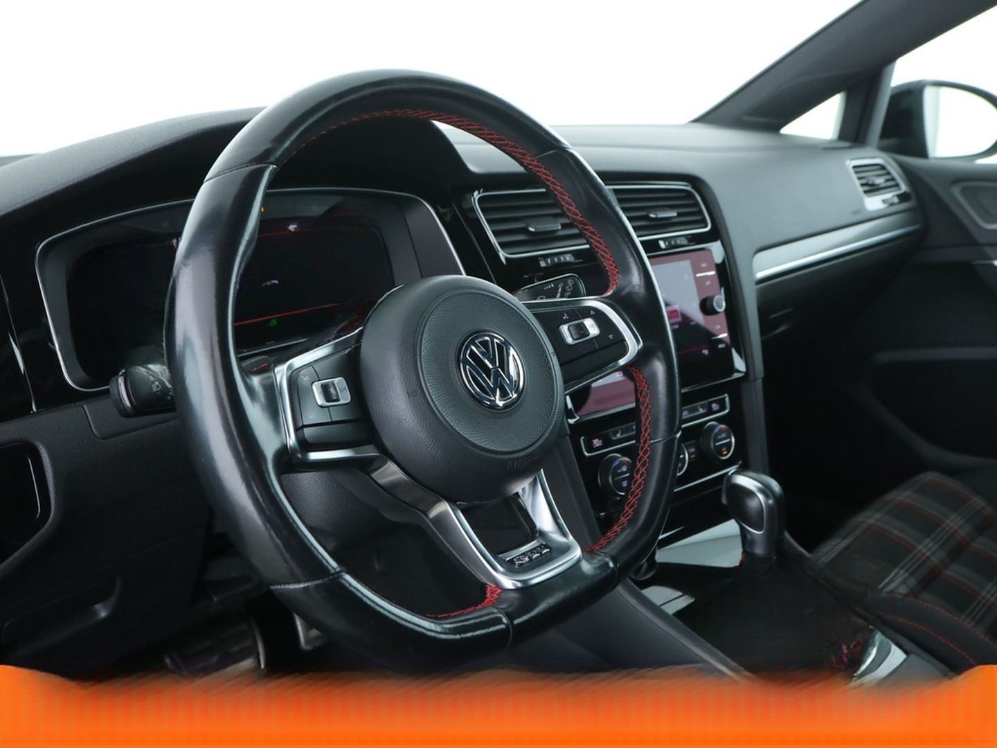 Volkswagen Golf VII 2.0 TSI GTI Performance BM Aut.*NAV*LED foto 11
