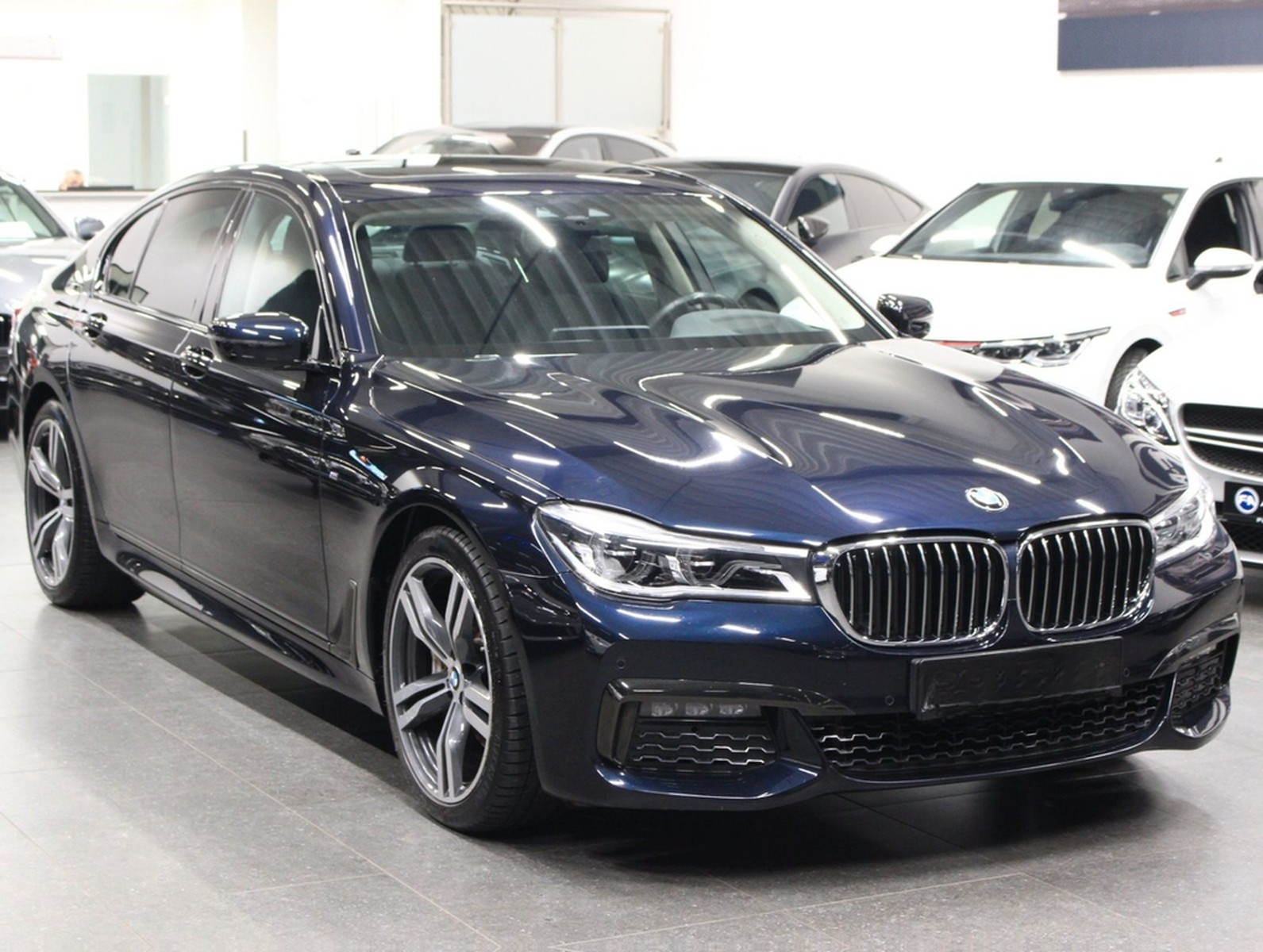 BMW 730d*M-Sport Paket*Hud*Standh.GSD.Massagesitze foto 2