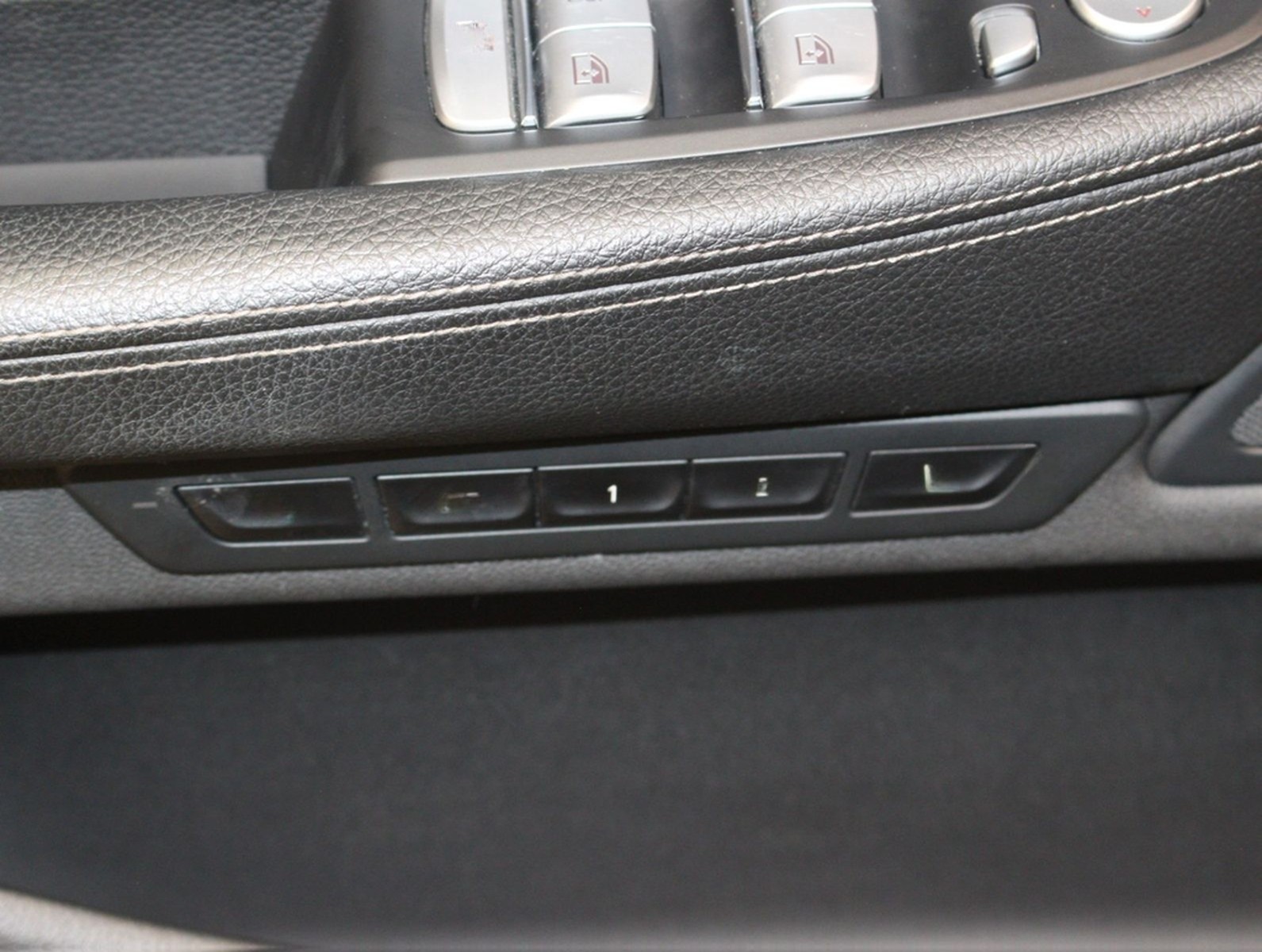 BMW 730d*M-Sport Paket*Hud*Standh.GSD.Massagesitze foto 15