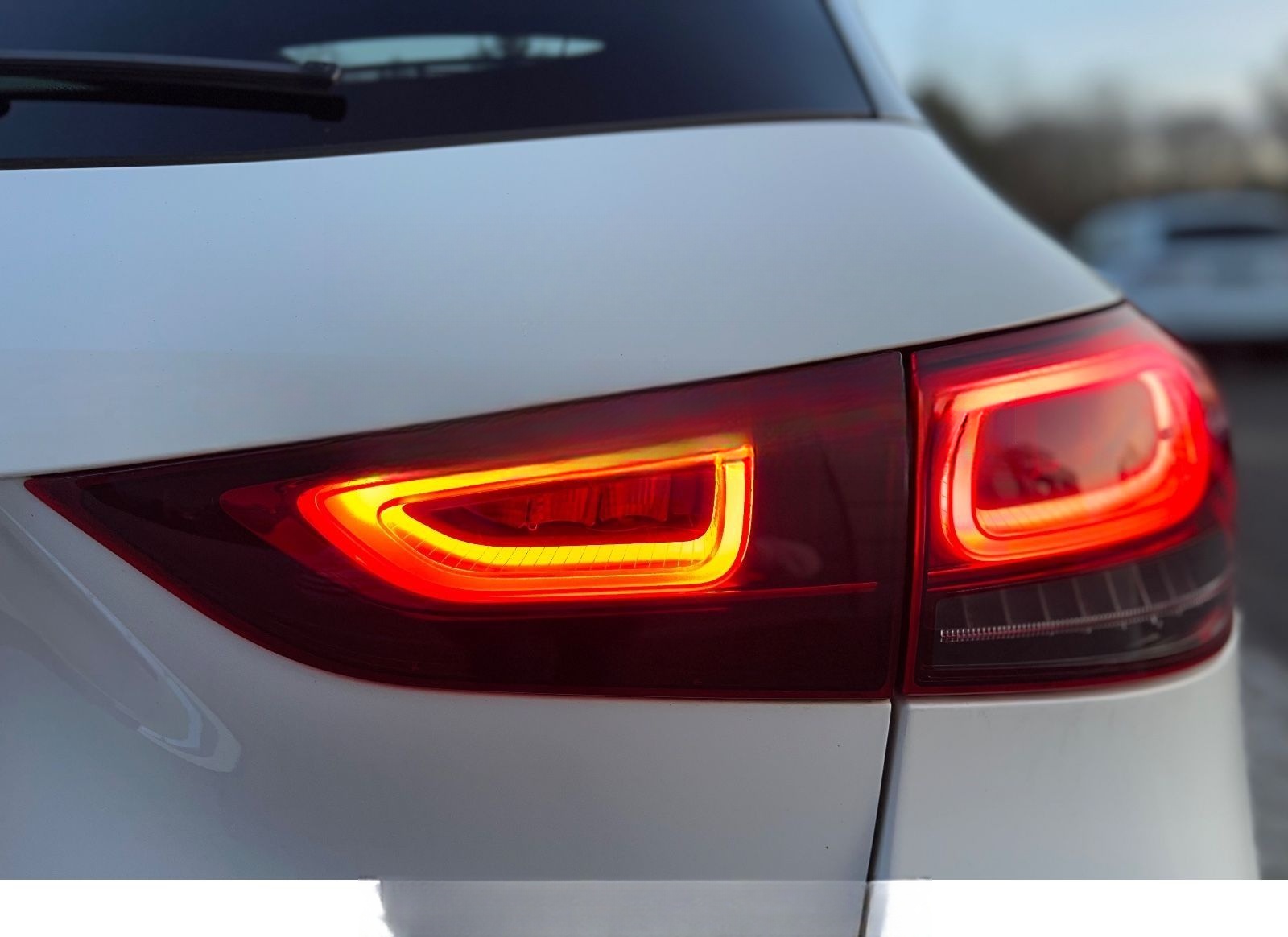 Mercedes-Benz GLA 35 AMG 4Matic*PANORAMA*LED*CAM*MULTI-BEAM* foto 13