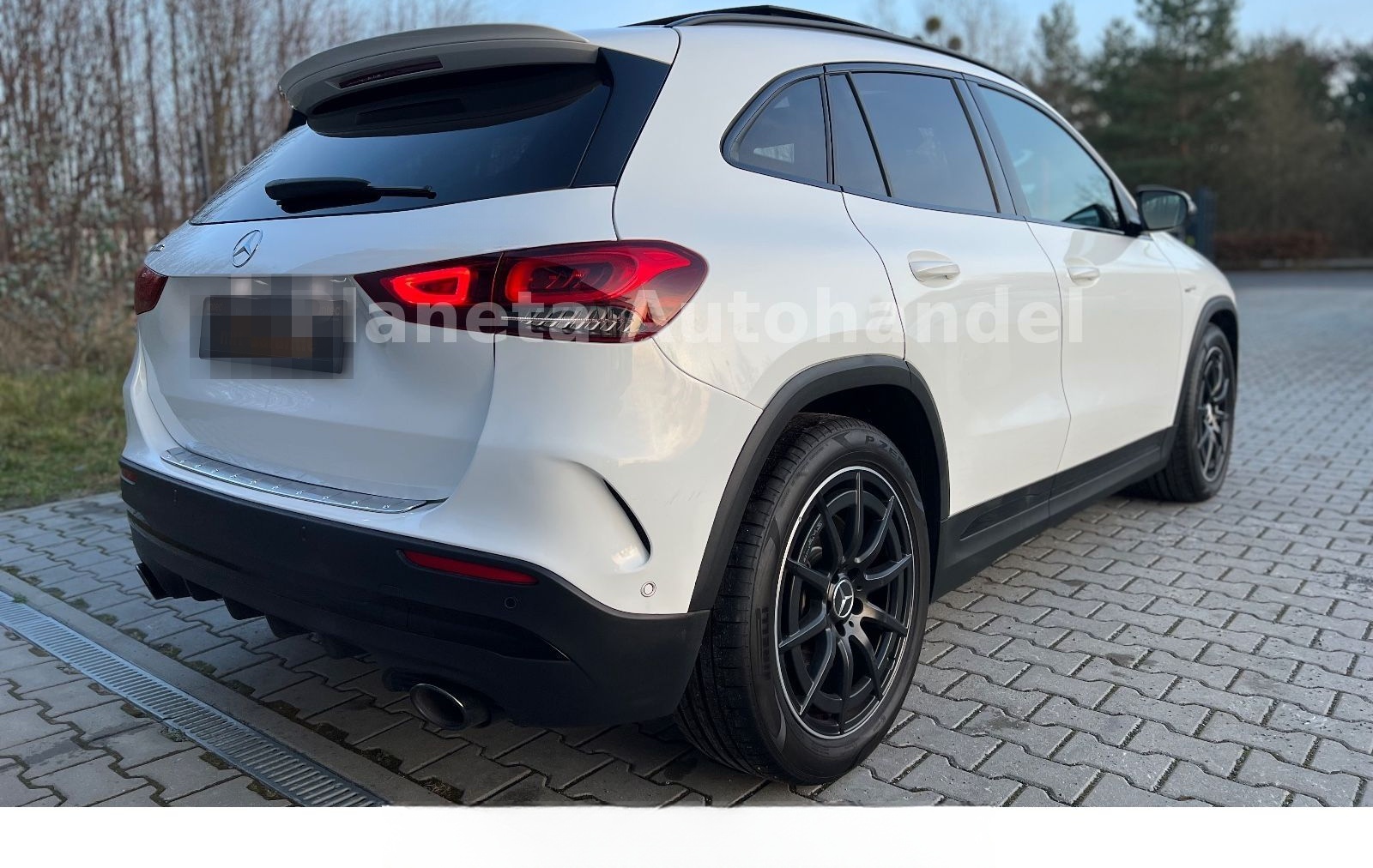Mercedes-Benz GLA 35 AMG 4Matic*PANORAMA*LED*CAM*MULTI-BEAM* foto 6
