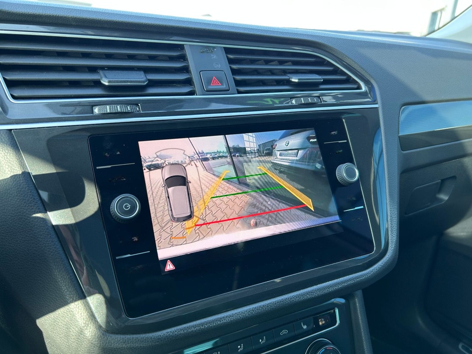 Volkswagen Tiguan 1.5 TSI Join DSG AHK LED ACC Pano Kamera foto 15