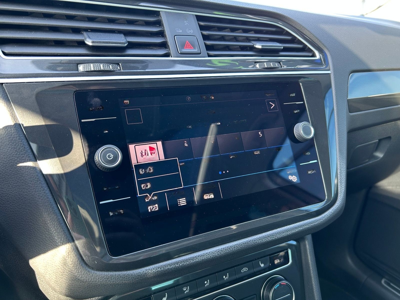 Volkswagen Tiguan 1.5 TSI Join DSG AHK LED ACC Pano Kamera foto 26