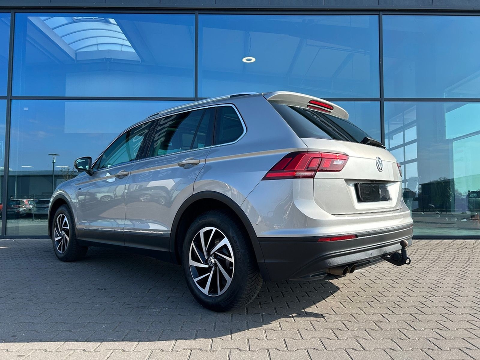Volkswagen Tiguan 1.5 TSI Join DSG AHK LED ACC Pano Kamera foto 33