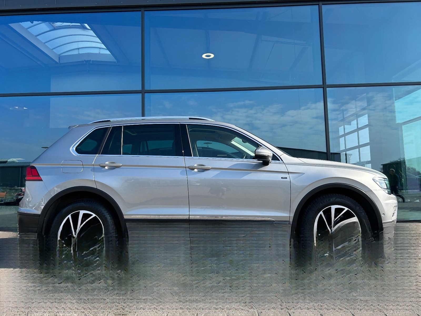 Volkswagen Tiguan 1.5 TSI Join DSG AHK LED ACC Pano Kamera foto 35