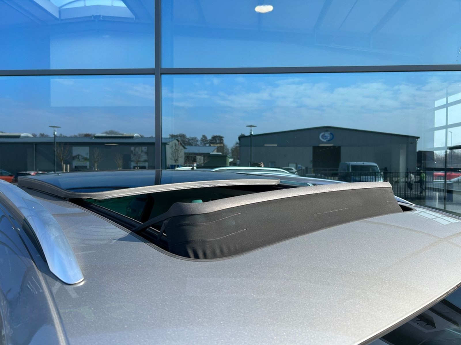 Volkswagen Tiguan 1.5 TSI Join DSG AHK LED ACC Pano Kamera foto 8
