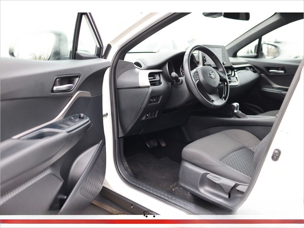 Toyota C-HR 1.8 Hybrid Flow foto 17