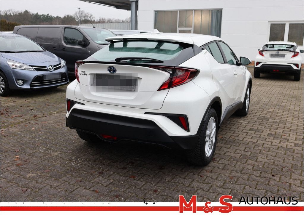 Toyota C-HR 1.8 Hybrid Flow foto 3