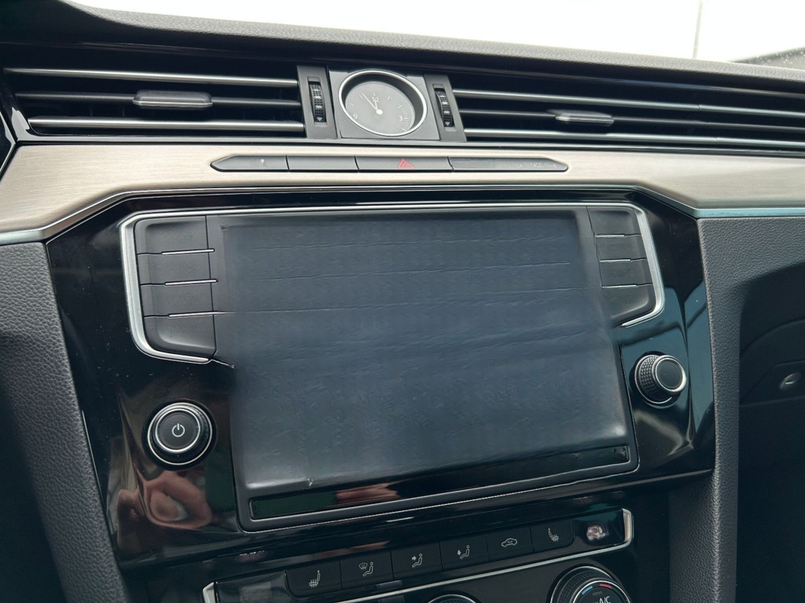 Volkswagen Passat Variant 2.0 TDI R-Line DSG ACC LED 360° foto 12