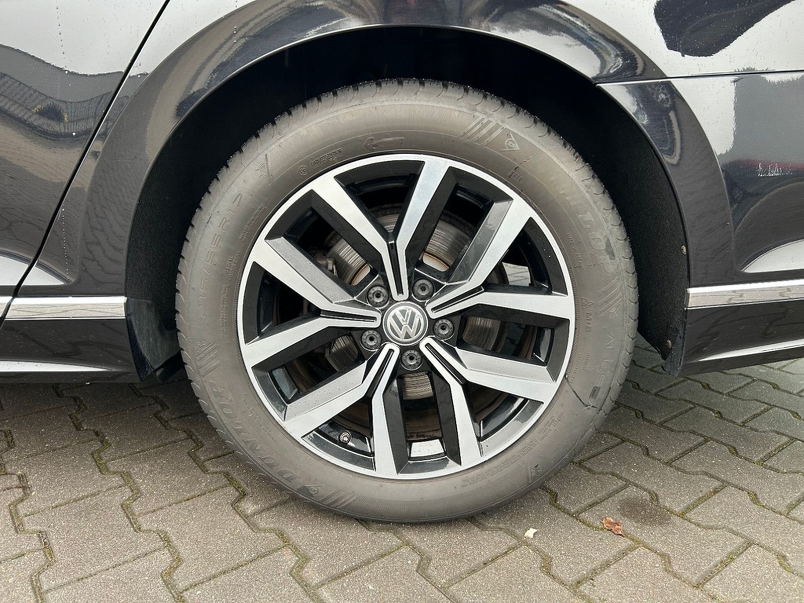 Volkswagen Passat Variant 2.0 TDI R-Line DSG ACC LED 360° foto 7
