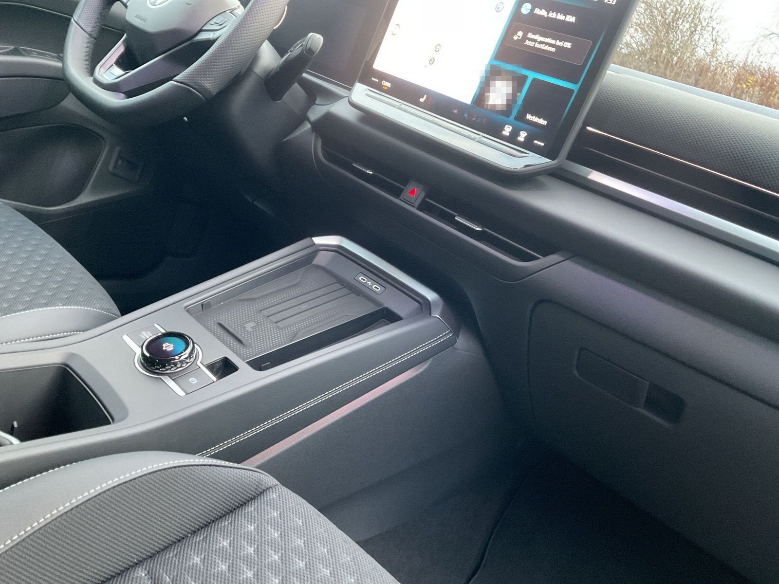 Volkswagen T-Roc 1.5 eTSI R-Line DSG AHK ACC RFK Sitzhzg foto 15