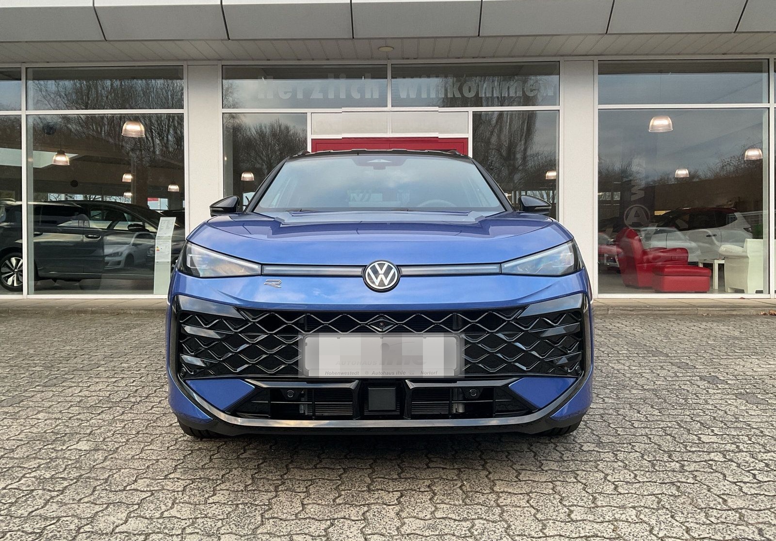Volkswagen T-Roc 1.5 eTSI R-Line DSG AHK ACC RFK Sitzhzg foto 6