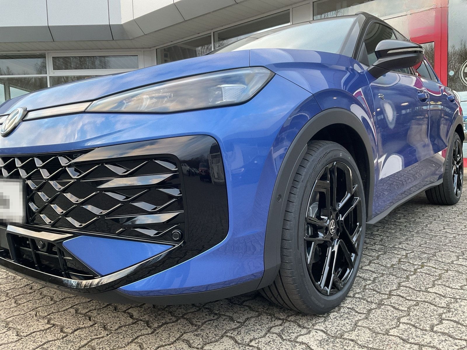 Volkswagen T-Roc 1.5 eTSI R-Line DSG AHK ACC RFK Sitzhzg foto 7