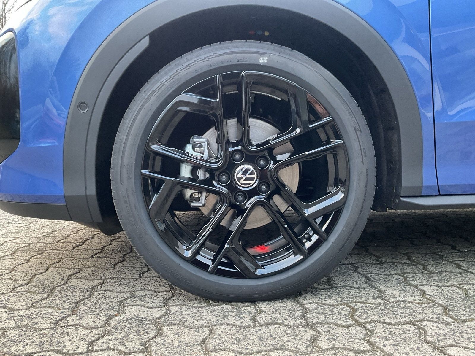 Volkswagen T-Roc 1.5 eTSI R-Line DSG AHK ACC RFK Sitzhzg foto 8