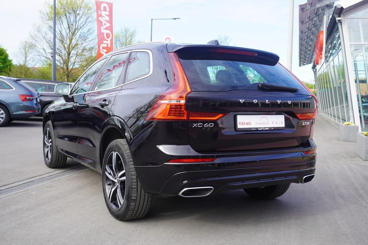 Volvo XC60 2.0 R Design AWD HarmanKardon ACC LED AHK foto 8