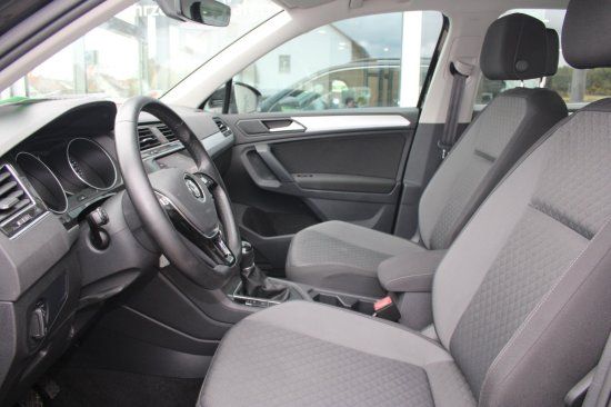 Volkswagen Tiguan 1.5 TSI Comfortline  Kamera PDC Sitzheizu foto 8