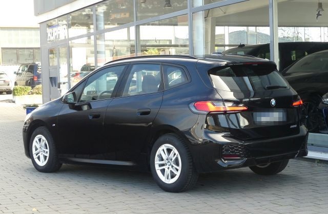 BMW 220 Active Tourer i M Sportpaket AHK°Ad.LED*elSi foto 3
