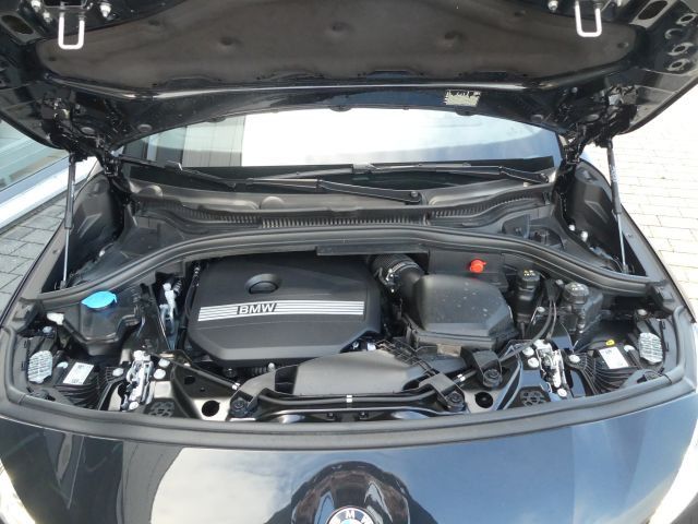 BMW 220 Active Tourer i M Sportpaket AHK°Ad.LED*elSi foto 5