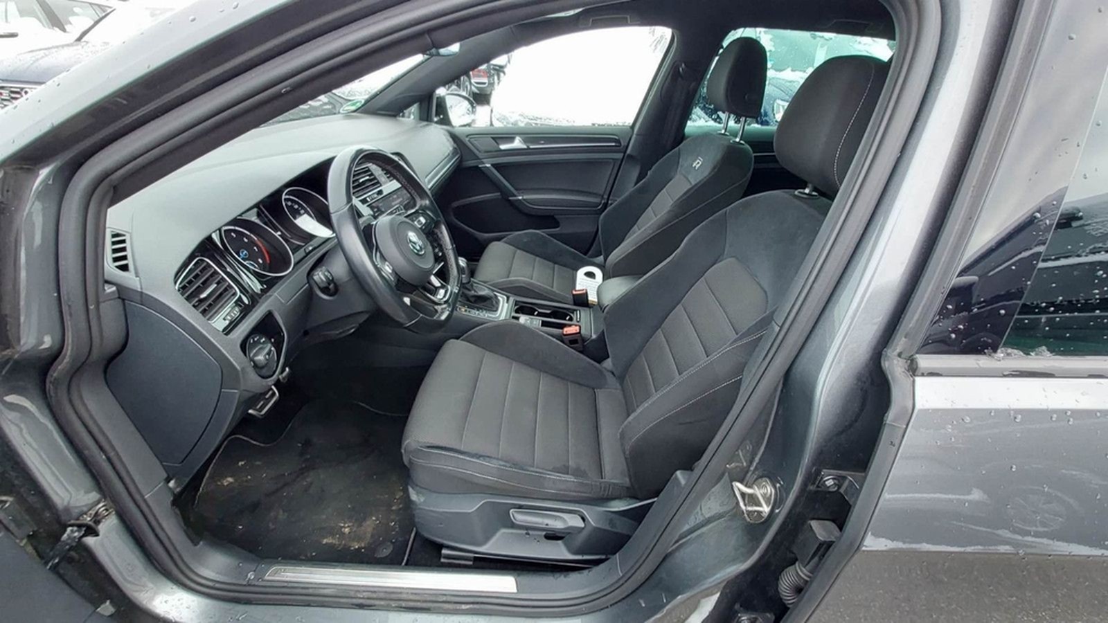 Volkswagen Golf VII Lim. R BMT/Start-Stopp 4Motion foto 12