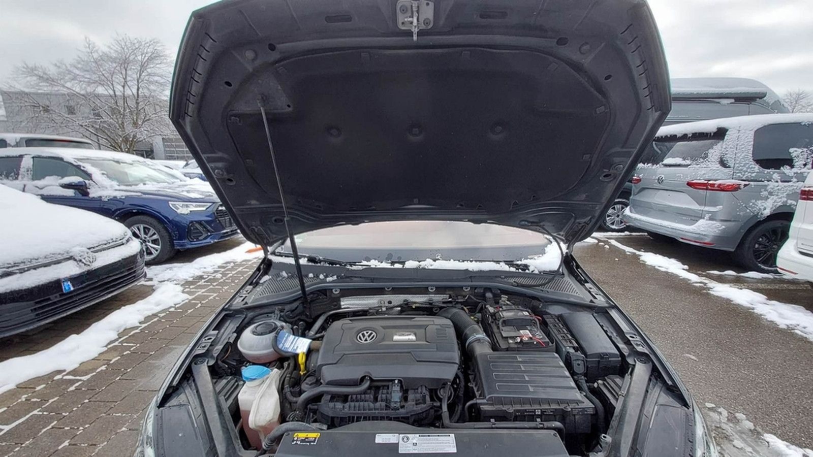 Volkswagen Golf VII Lim. R BMT/Start-Stopp 4Motion foto 10