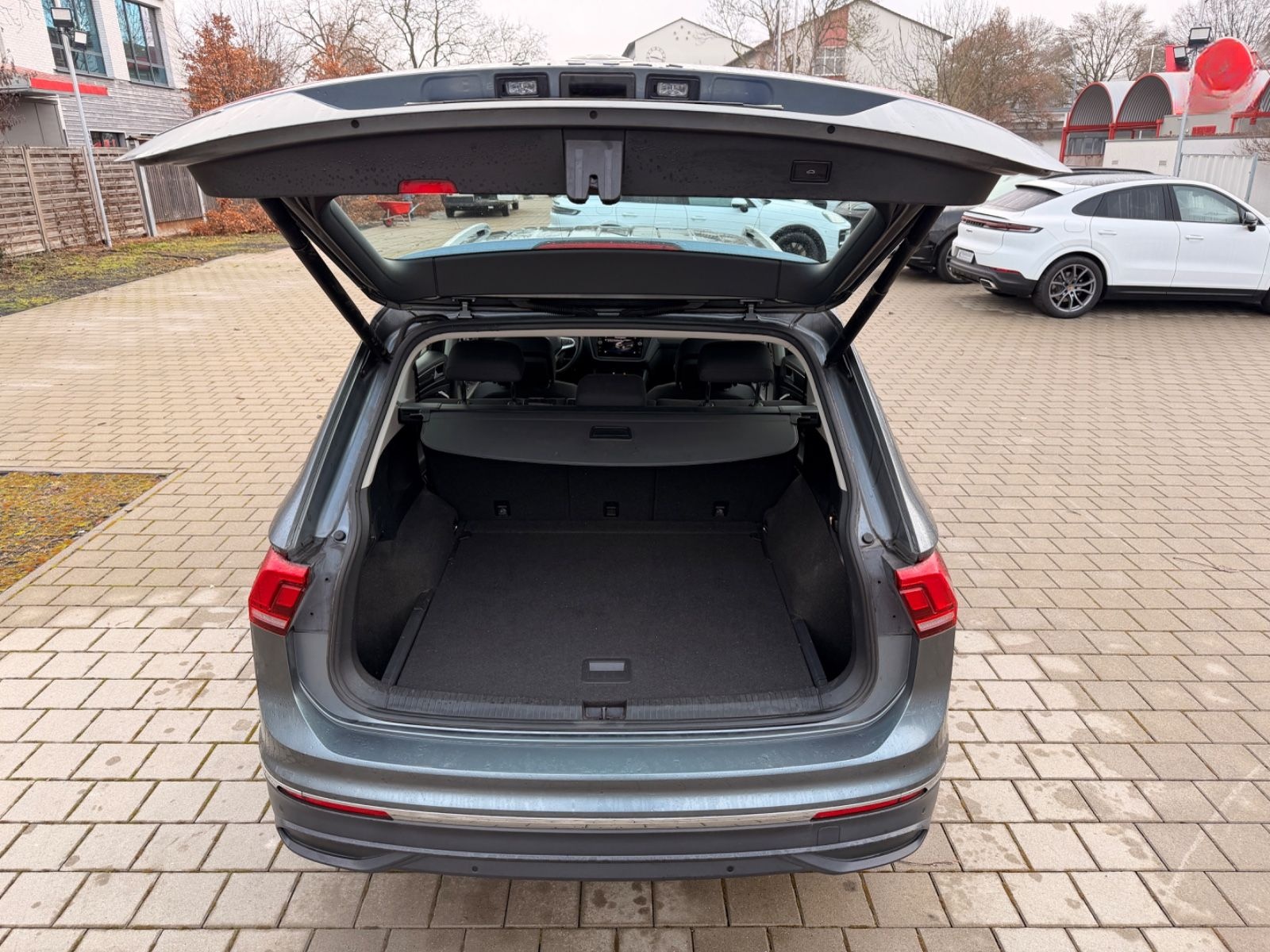 Volkswagen Tiguan Allspace Life 2,0TDI *MATRIX-DIGITAL-ACC foto 20