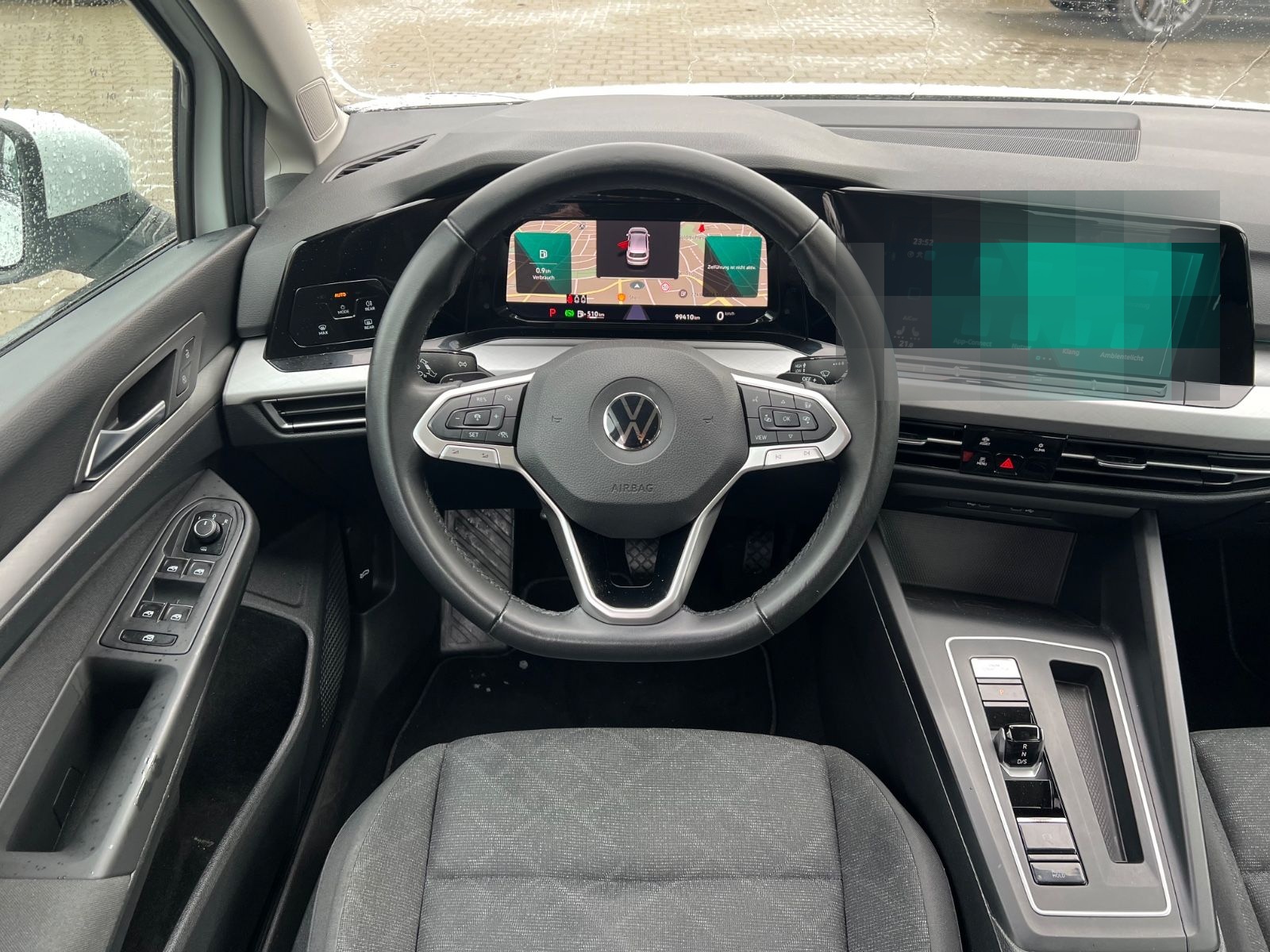 Volkswagen Golf VIII Lim. Life 2,0 TDI *ACC-ASSIST-DAB+* foto 13