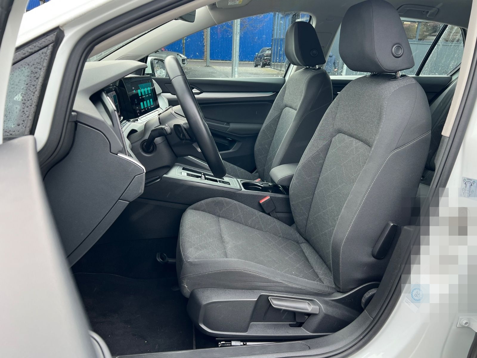 Volkswagen Golf VIII Lim. Life 2,0 TDI *ACC-ASSIST-DAB+* foto 8