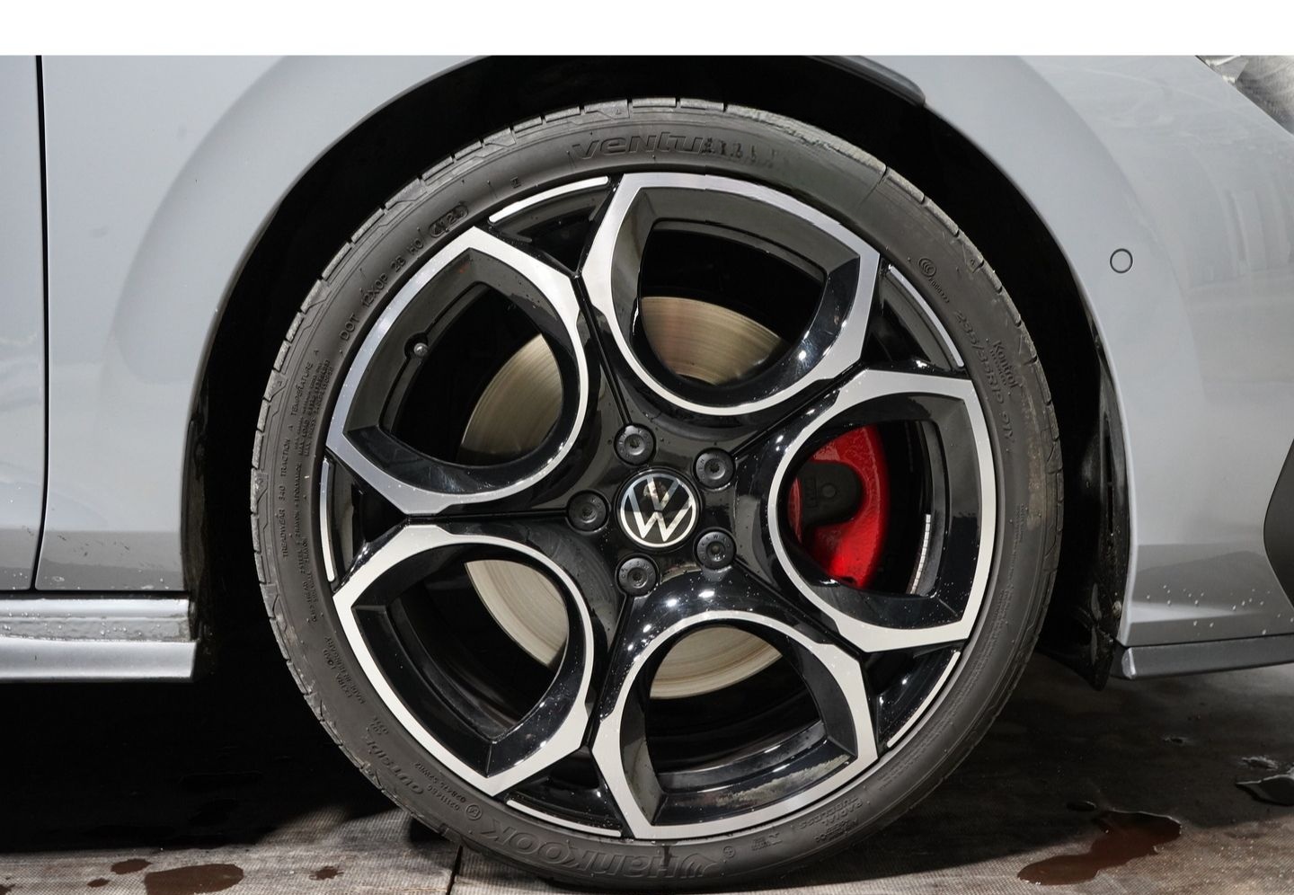 Volkswagen Golf GTI 2.0 TSI DSG DCC IQ.LIGHT AHK foto 10