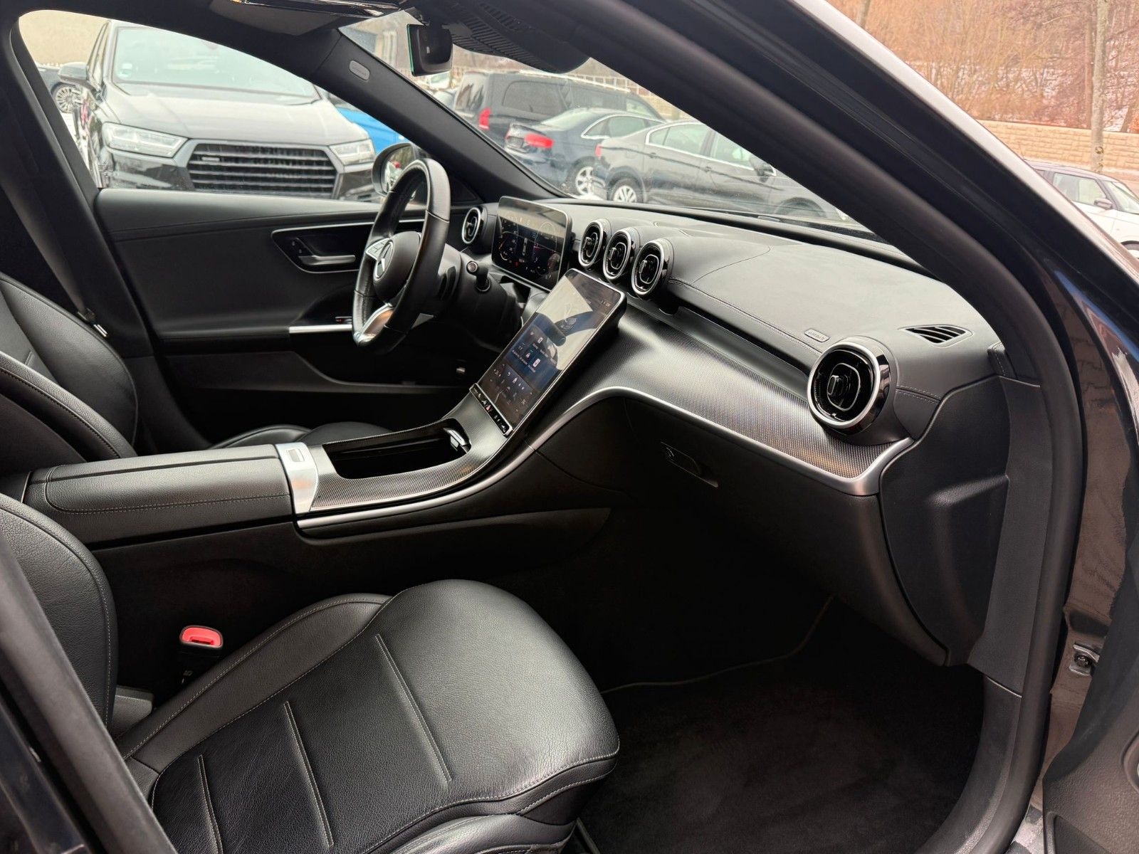 Mercedes-Benz C 300d Lim*DISTRONIC*Kam360*NIGTH*Digital-Light* foto 13