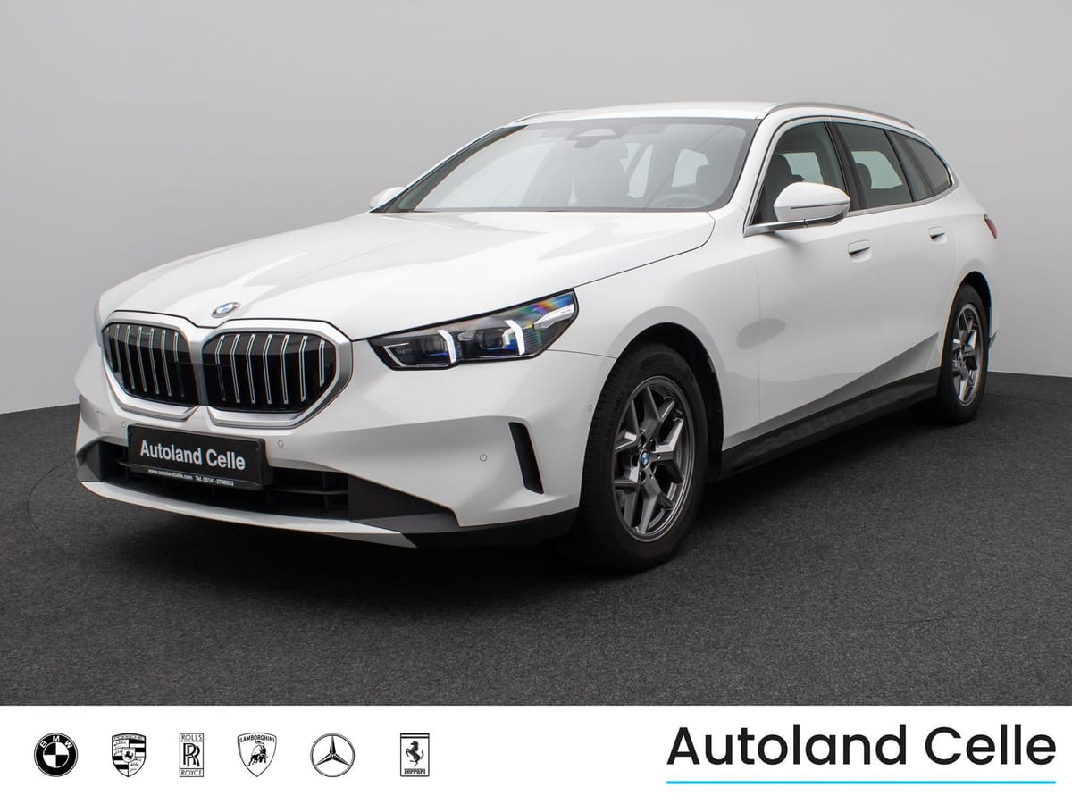 BMW 520d Kamera DAB DrivingAssist Alarm LED Sport