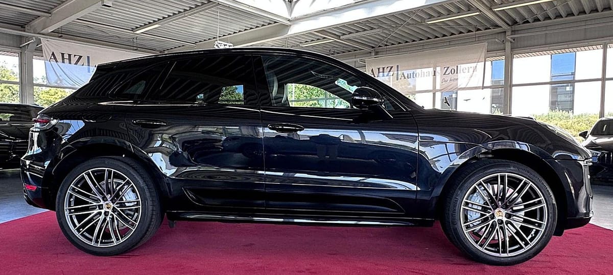 Porsche Macan Turbo CHRONO SAGA LUFT BOSE ACC PANO CARB foto 2