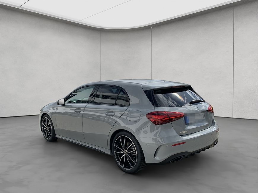 Mercedes-Benz A 180 d AMG Special Edition 360° Sound foto 3