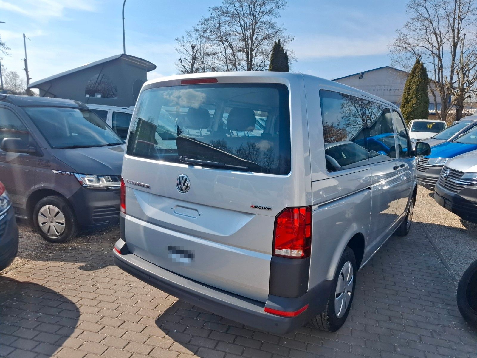 Volkswagen T6.1  9-Sitzer-Stoff  4motion  1. Hand foto 2