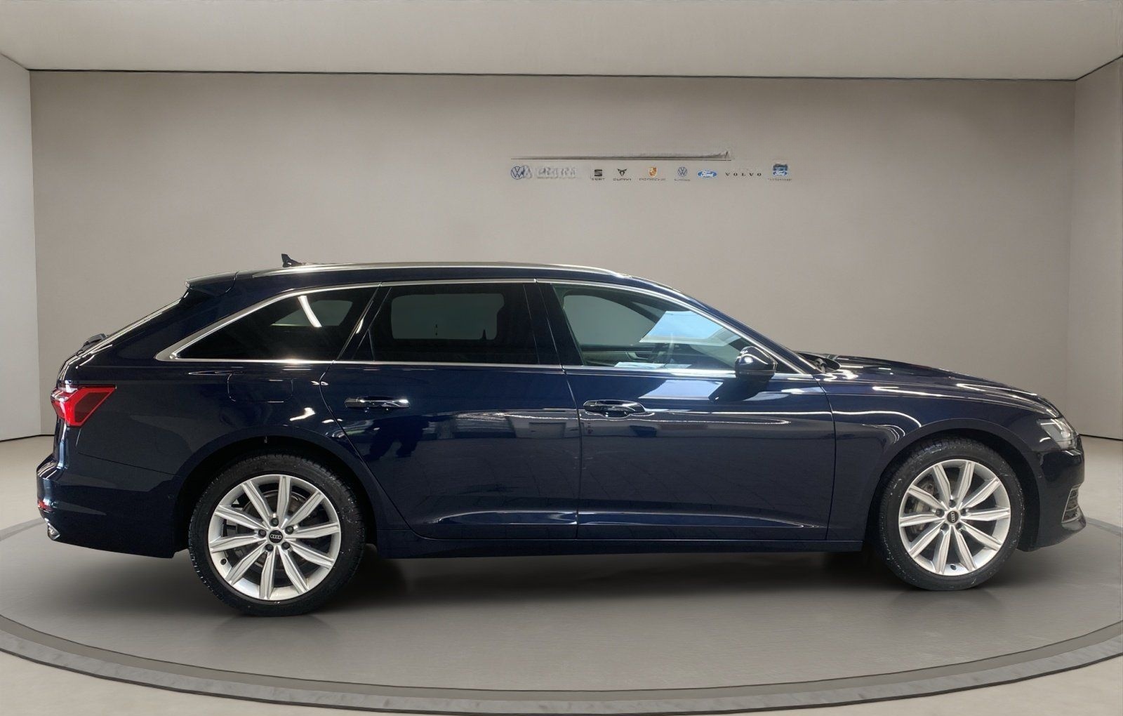 Audi A6 40 2.0 TDI Avant quattro design Pano ACC AUT foto 6