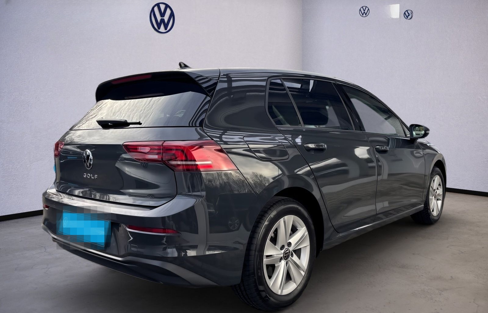 Volkswagen Golf VIII 1.5 TSI Life NAVI LED KLIMA LM foto 4