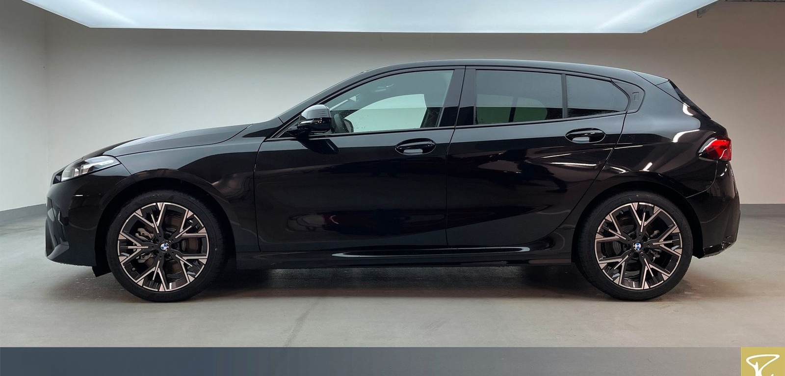 BMW 123 A xDrive M-Sport,AHK,DA+,Autom foto 9