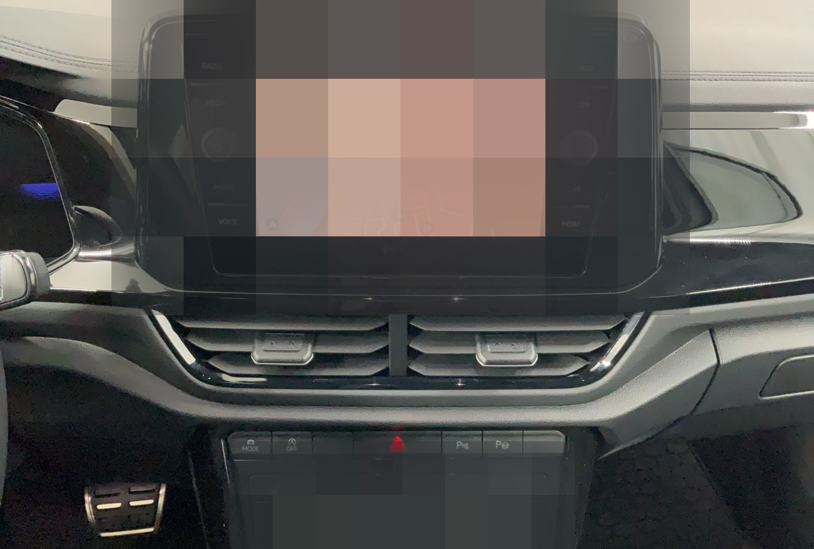 Volkswagen T-Roc R-line (Panorama.Kamera.AHK) 2.0 TDI DSG foto 10