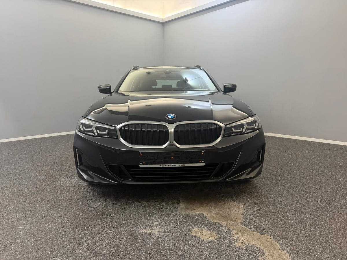 BMW 320d xDrive T Shadow-Line WIDE LED CARPLAY MEGA foto 2