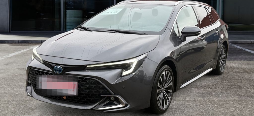 Toyota Corolla 1.8 Hybrid Touring Sports Team Deutschla foto 1